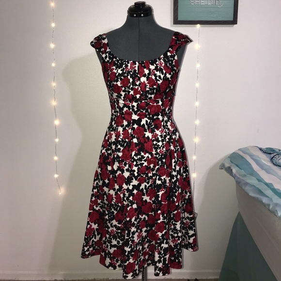 White House Black Market Dresses & Skirts - WHBM Floral Dress